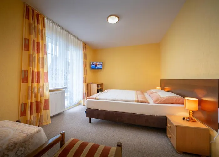 Goscinne Claudia * Schreiberhau